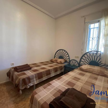 La Cinuelica, R1 1St Floor Apartment Com Pool L180 Torrevieja Bagian luar foto